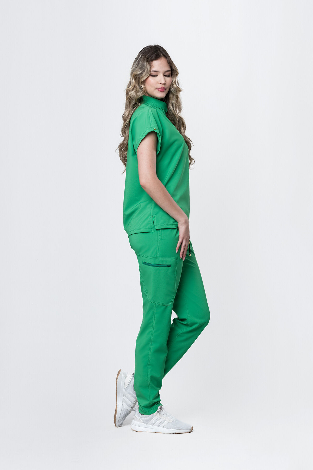 UNIFORME MODELO PAOLA